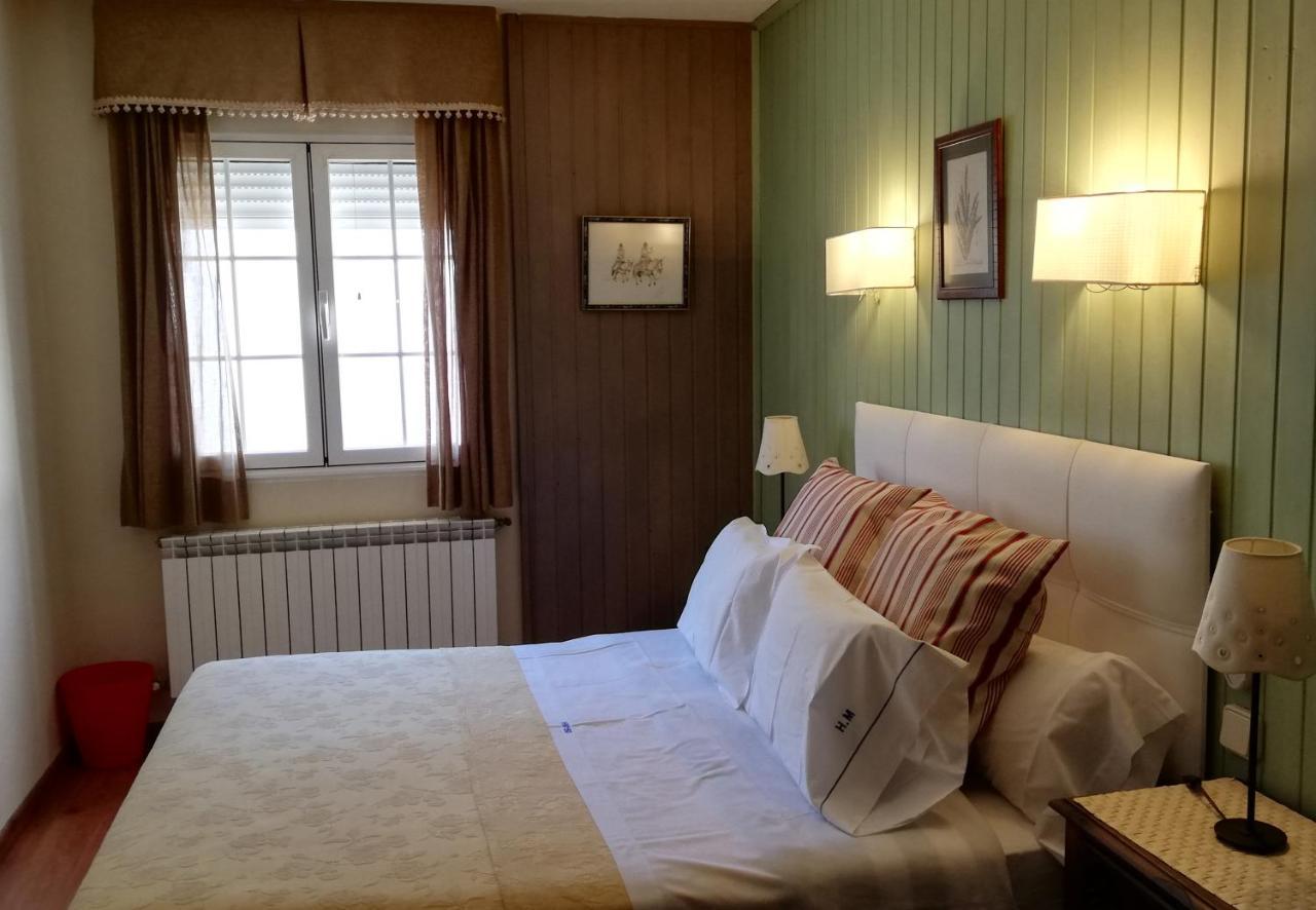 Hostal Martin - Sanabria Ribadelago Buitenkant foto