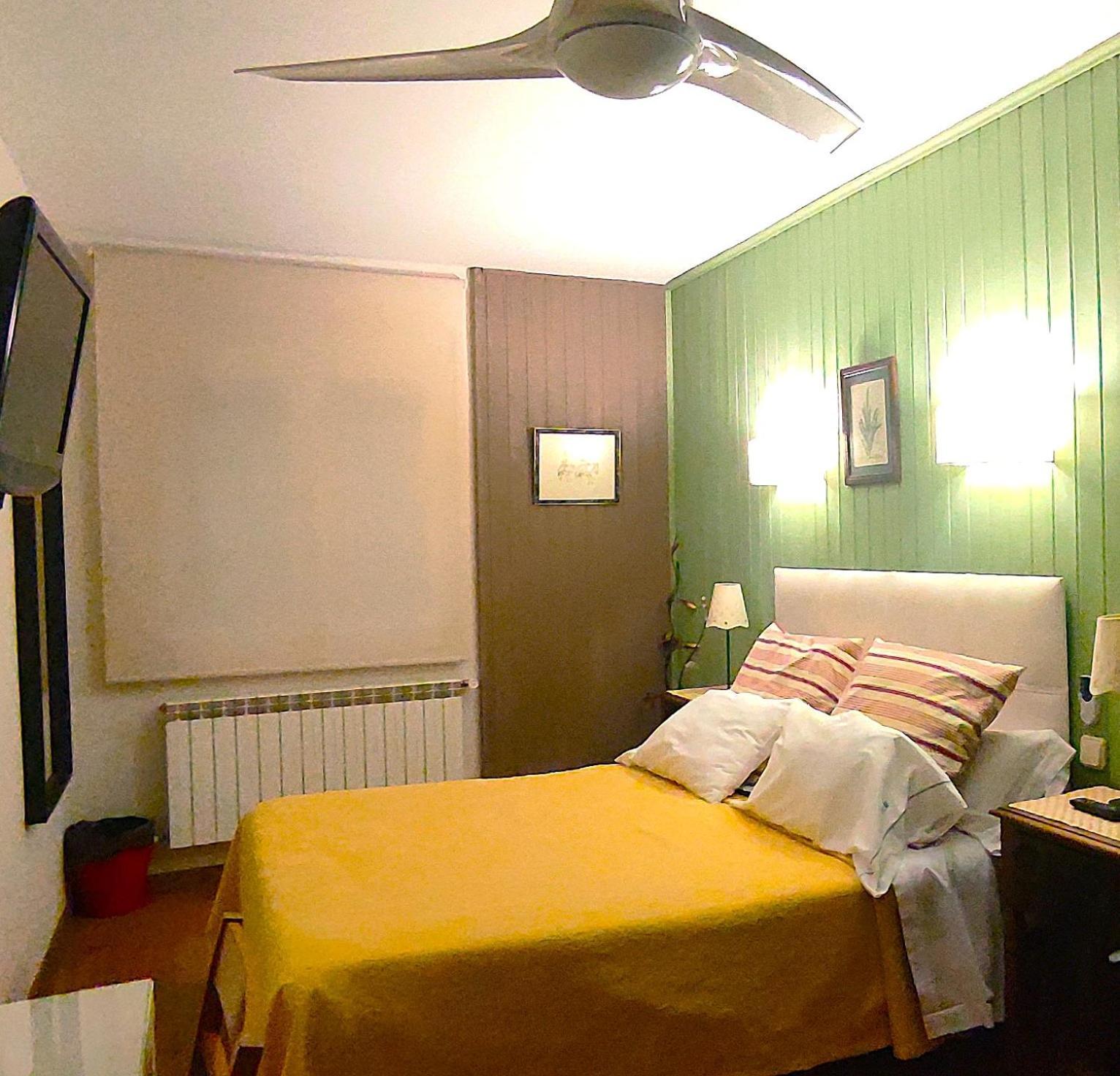 Hostal Martin - Sanabria Ribadelago Buitenkant foto
