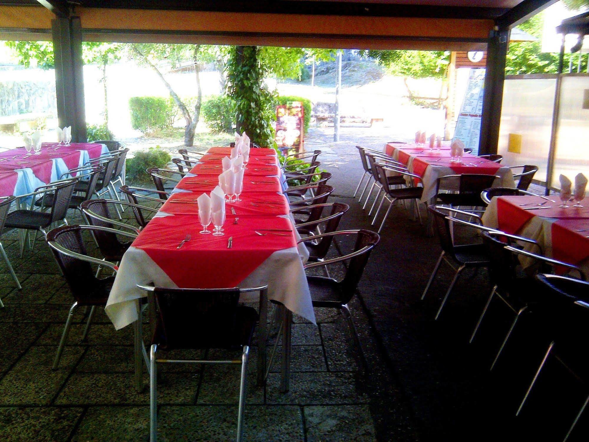 Hostal Martin - Sanabria Ribadelago Buitenkant foto